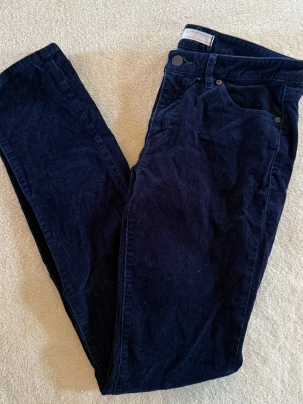 Size 27 Uniqlo navy corduroy skinny pants